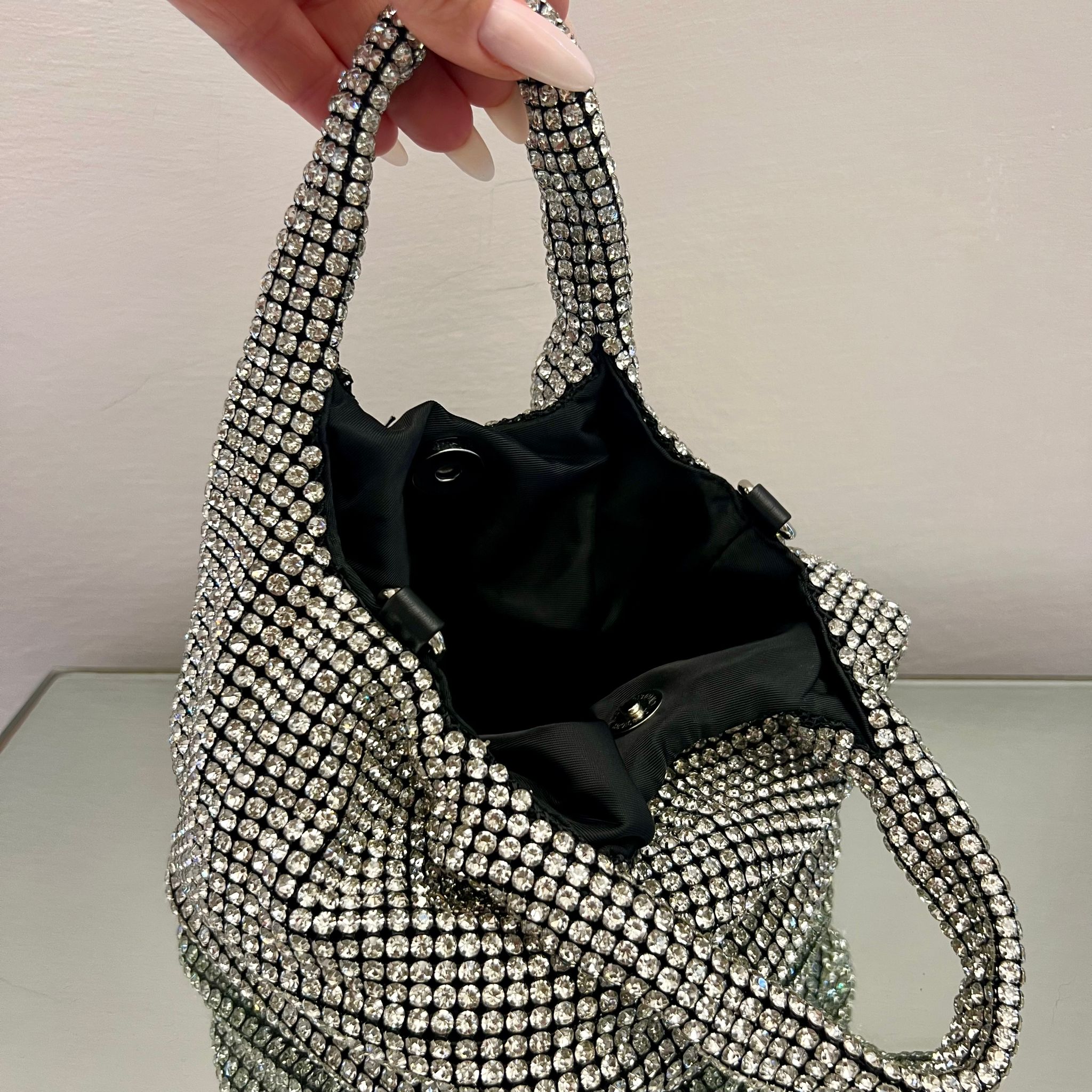 BORSA A SECCHIELLO CON STRASS