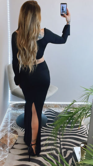 ABITO LUNGO ELASTICIZZATO CON CUT E INCROCIO