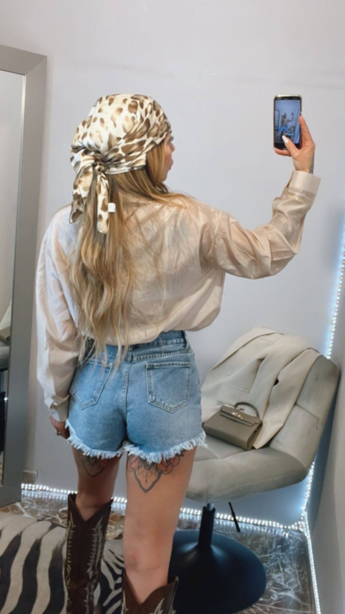 SHORTS JEANS