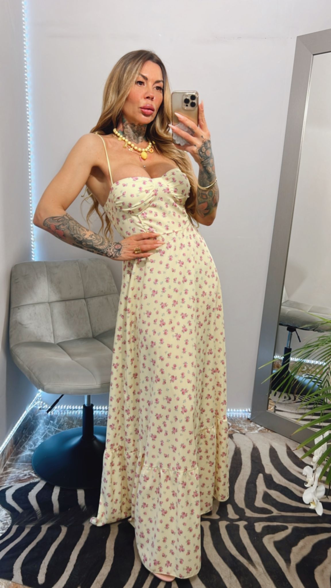 FLORAL DRESS WITH CUPS