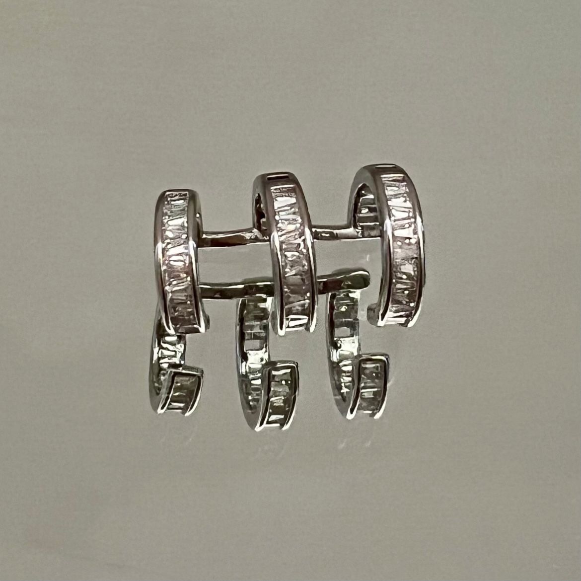 ORECCHINI EAR CUFF STRASS A BAGUETTE