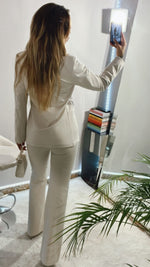 TAILLEUR CON GIACCA E PANTALONE