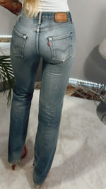 LEVI'S VINTAGE 501 ZOE